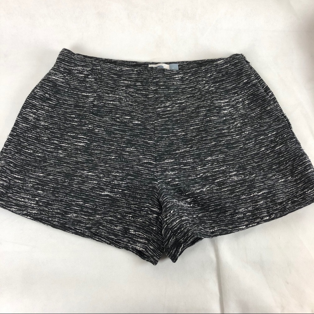 OLD Navy Dressed shorts lined 6